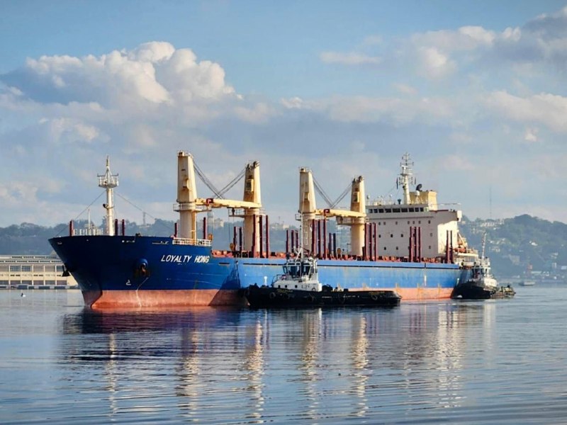 3月26日上午，中国对古巴3万吨紧急粮援的第三批15600吨大米顺利抵达哈瓦那港！感谢家人们投稿！3月26日上午，中国对古巴3万吨紧急粮援的第三批15600吨大米顺利抵达哈瓦那港！感谢家人们投稿！