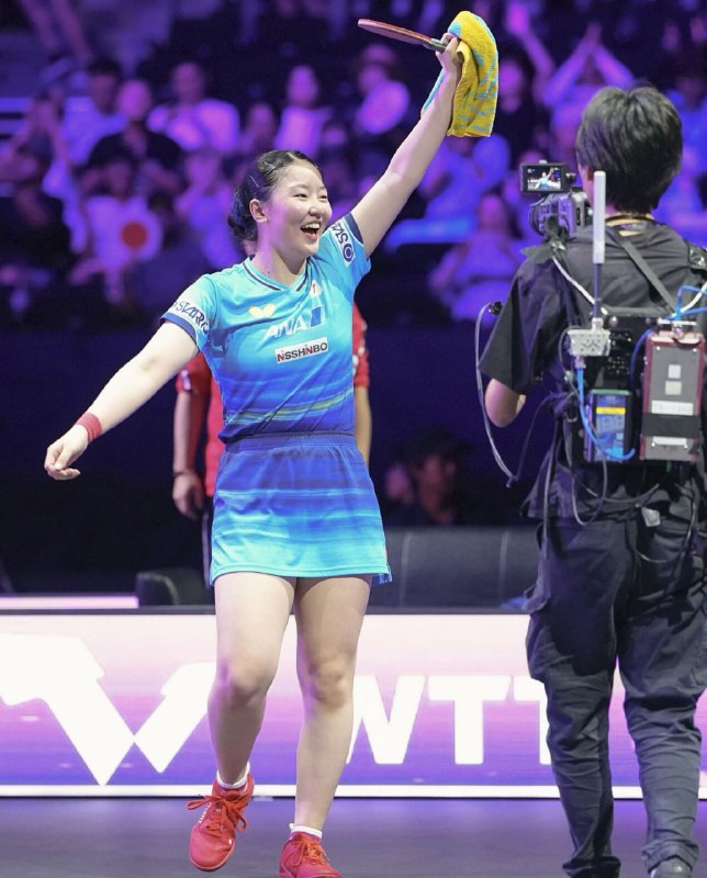 WTT横滨冠军赛张本兄妹双双夺冠世界乒乓球职业大联盟（WTT）横滨冠军赛9日晚举行决赛，张本美和首次夺得女单冠军，哥哥张本智和成功卫冕，兄妹双双夺冠