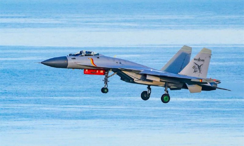 中日在“J-15锁定F-15”事件后继续互相指责#日本 称部署F-15是因为担心 #中国 飞机侵犯领空，而北京则表示东京在“夸大其词”