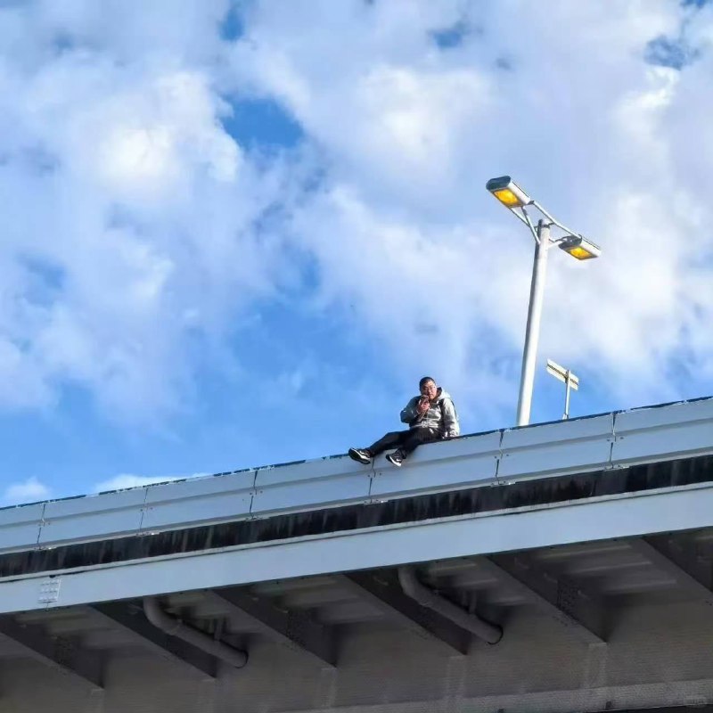 中国 籍 游客 在日 关西 机场 坠亡 中领馆介入