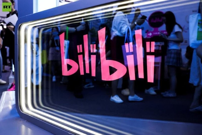中国视频平台“Bilibili”向内容创作者支付的报酬为每1000次观看0.70美元，这使其迅速成为与YouTube抗衡的竞争平台