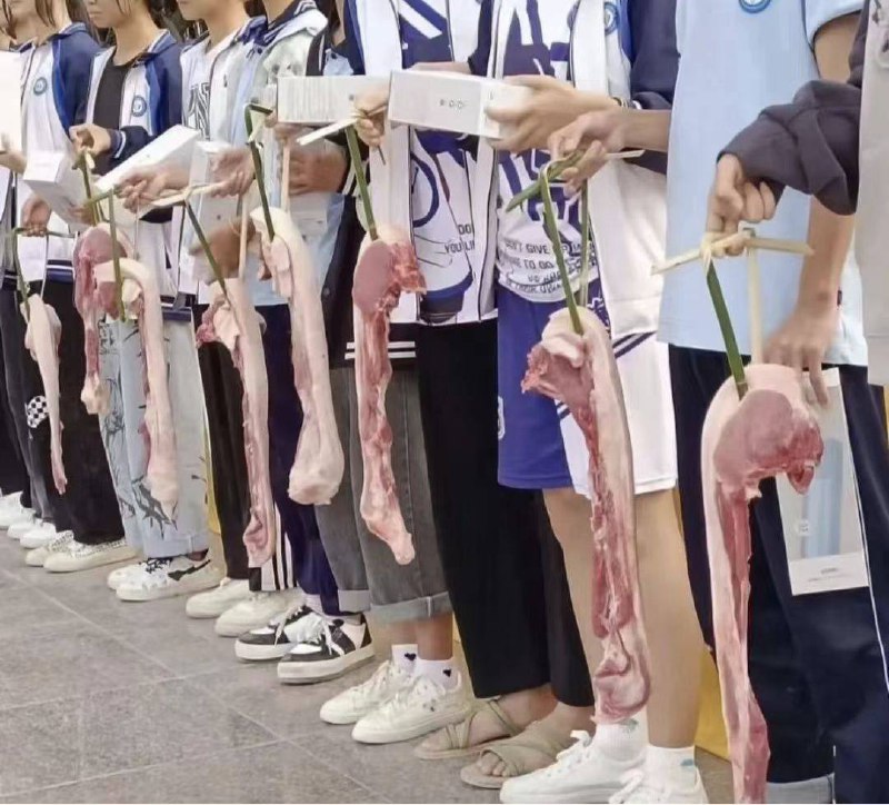 #贵州 中学 奖励 挺 丰富的啊 校长 实在人 🤣🤣🤣🤣🤣🤣🤣🤣🤣🤣感谢家人们投稿！#贵州 中学 奖励 挺 丰富的啊 校长 实在人 🤣🤣🤣🤣🤣🤣🤣🤣🤣🤣感谢家人们投稿！