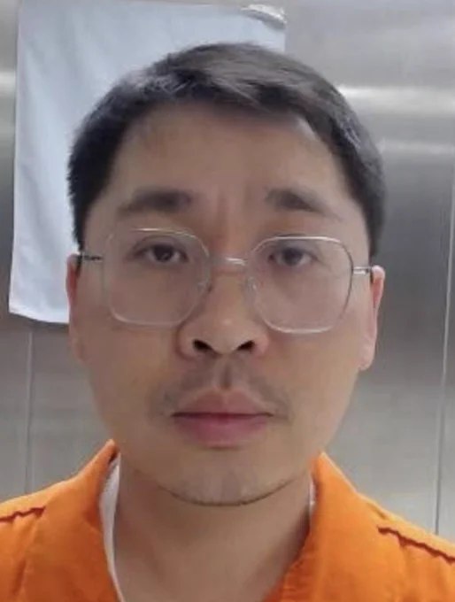 印第安纳大学前中国籍研究员向友煌因从中国走私大肠杆菌质粒DNA，被判处监禁