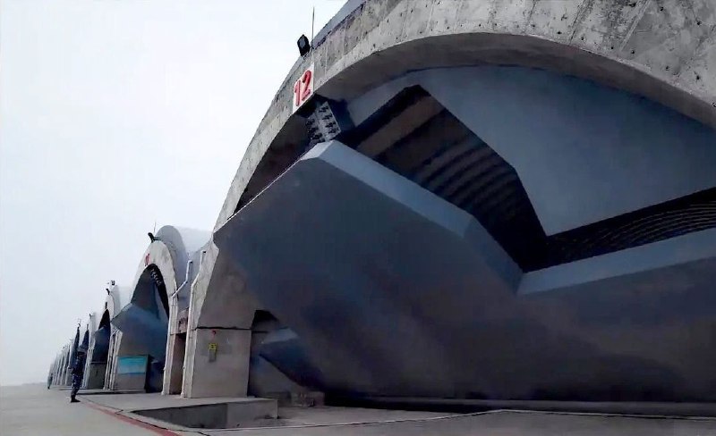 #山东 中国军队战斗机机库#山东 中国军队战斗机机库