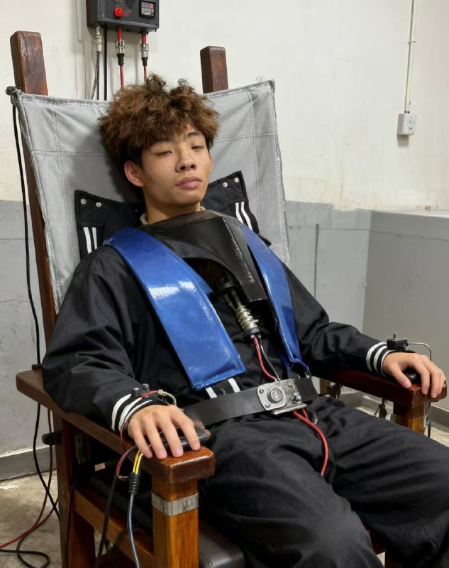 #网传 田头 小青年，被骗 去 缅北 现要求家属付30万赎金 #聊天记录 感谢来自某频道的投稿！#网传 田头 小青年，被骗 去 缅北 现要求家属付30万赎金 #聊天记录 感谢来自某频道的投稿！