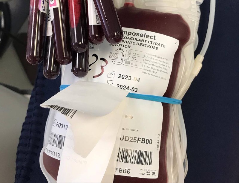 我今天又去为美国献血了🩸大家记住永远不要在大陆给共产党献血，共产党偷大学生的血然后只给 #共产党 党员免费用，普通人用血必须花高价买感谢 煽颠小王子🤴🏻 Little Prince of Incitement Subversion 投稿！我今天又去为美国献血了🩸大家记住永远不要在大陆给共产党献血，共产党偷大学生的血然后只给 #共产党 党员免费用，普通人用血必须花高价买感谢 煽颠小王子🤴🏻 Little Prince of Incitement Subversion 投稿！