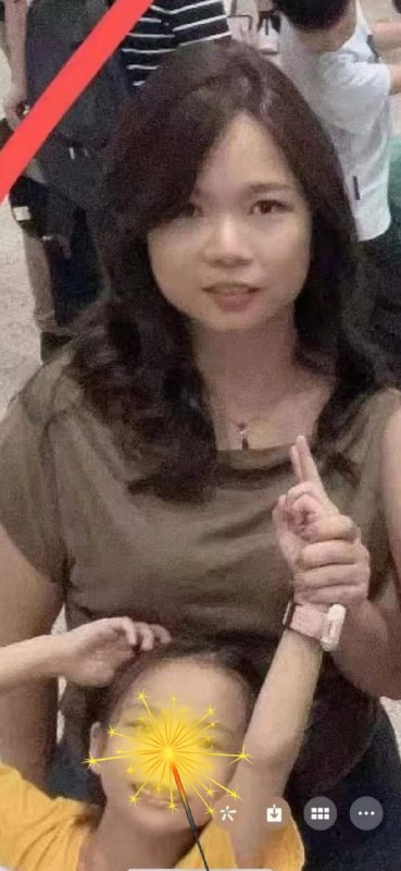 #黄露瑶揭阳市人民医院女职员黄露瑶，勾引医院副主任还是有妇之夫！两人聊天记录不堪入目，暧昧露骨，被原配直接曝光，医院内部这瓜吃得真香
