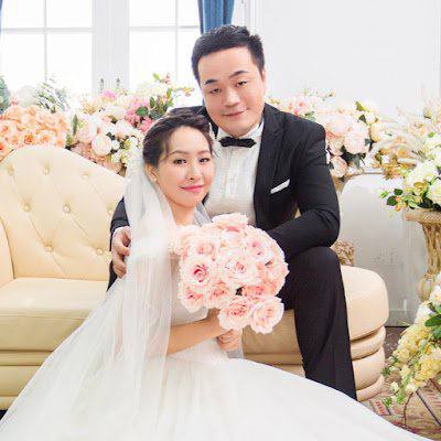频道：华夏奇闻异事 网名：李兰斯，本名：李宝钢（油管粉丝 20 余万） 现居马来西亚🇲🇾1. 搬运视频，黑化国家蹭流量无原创内容，靠搬运国内短视频断章取义、煽动情绪、抹黑政府来博取眼球