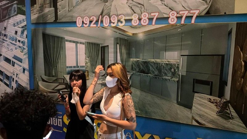 酒后“换妻”玩？2名中国男子被本地姐妹报警投诉据受害妹妹透露，昨晚两姐妹应约去洪森大道一家旅行社和各自的中国籍男友喝酒