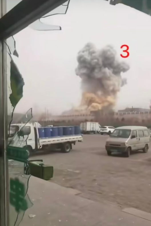 3月19日12时左右，内蒙古阿拉善腾格里工业园区一公司厂房发生爆炸