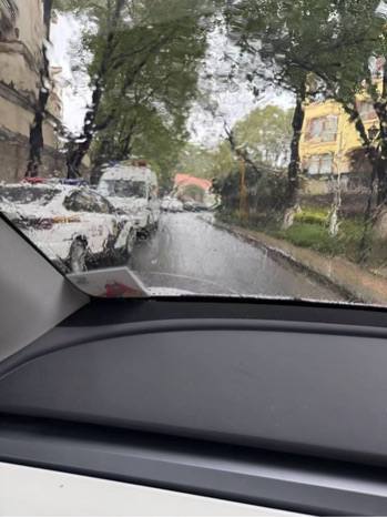 3月18日，网传张家港暨阳湖一号小区内发生一起命案