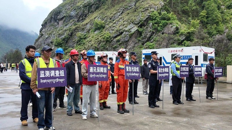演戏我们是认真的！感谢家人们投稿！演戏我们是认真的！感谢家人们投稿！