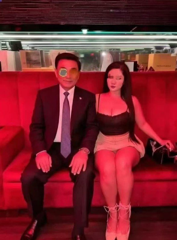 哎 这波真支持牢a了感谢家人们投稿！哎 这波真支持牢a了感谢家人们投稿！