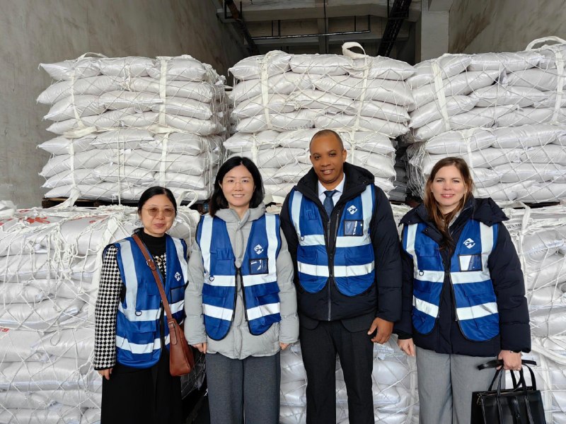 中国向古巴援助 6 万吨大米