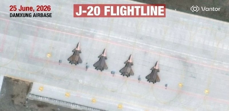 印度NDTV公布的卫星图像显示，中国空军至少有11架歼-20战斗机部署在靠近印度边境的机场