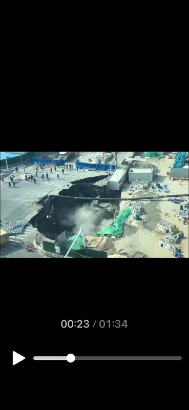 2月11日 施工建设中的嘉闵线七莘路站~莘建路站区间发生局部渗漏现象