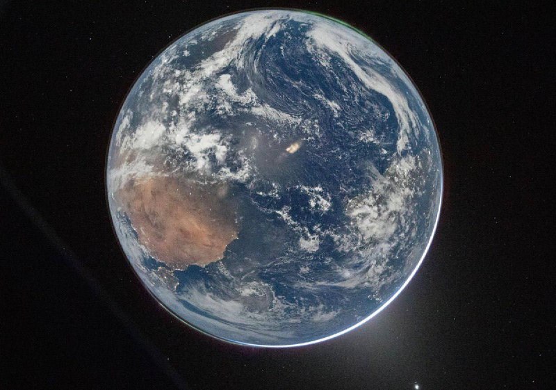 NASA的科学家发明的“零重力咖啡杯”，解决了在失重环境中喝咖啡的问题