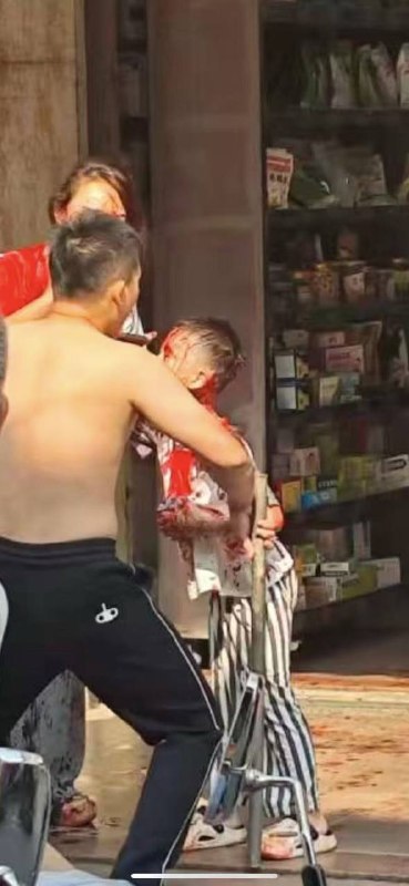 潮阳谷饶大献忠感谢家人们投稿！潮阳谷饶大献忠感谢家人们投稿！