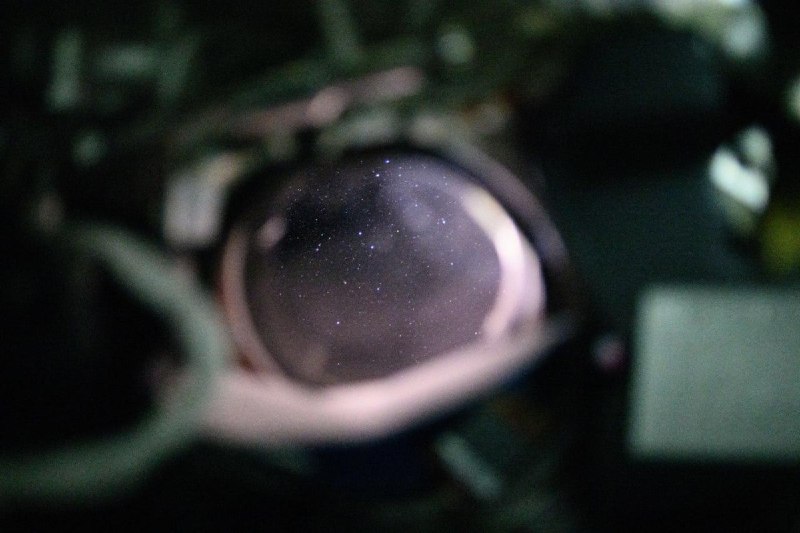 美国国家航空航天局（NASA）发布了阿尔忒弥斯2号任务所有照片的档案超过12,000张地球、月球和航天器的高分辨率图像已被公开