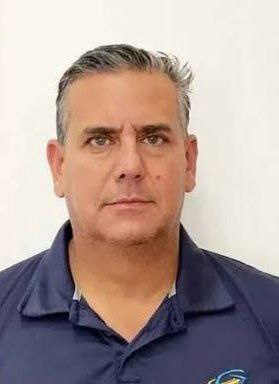 委内瑞拉人托尼·博尔托内（Tony Bortone）和胡安·马尔多纳多（Juan Maldonado）在坠毁的飞机中丧生