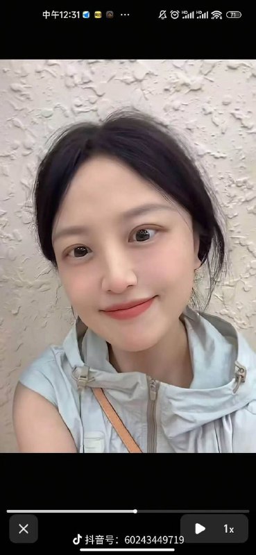潮州一起酒店抓奸，不过，女子始终不承认，还坚持解释自己是在酒店“炒股”