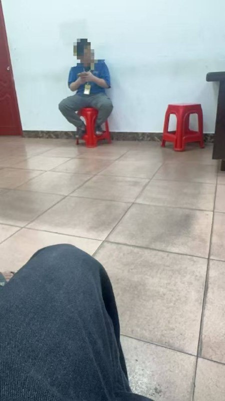 #网恋 被骗3800元被180斤死肥骗感情😁😁 #聊天记录感谢家人们投稿！#网恋 被骗3800元被180斤死肥骗感情😁😁 #聊天记录感谢家人们投稿！