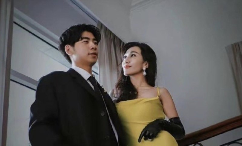 澳门 赌王 何鸿燊 的 女儿何 超盈 当选深圳市 政协委员 何超盈的丈夫辛奇隆，是一位来自中国哈尔滨的学霸，因成绩优异被哈佛大学录取，主修心理学及神经科学