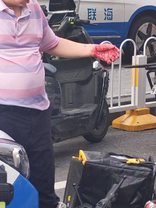#刀仔 #外卖员感谢家人们投稿！#刀仔 #外卖员感谢家人们投稿！