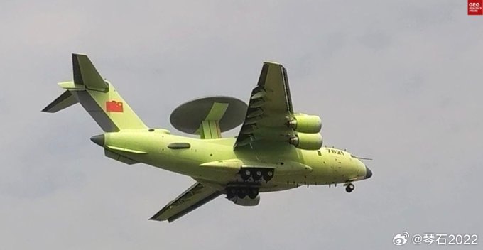 🇨🇳✈️ 为什么中国的空警-3000会成为对抗美国隐身作战的“游戏规则改变者”据报道，中国空军已经开始对其下一代空中预警指挥机空警-3000的第二架原型机进行高强度试飞