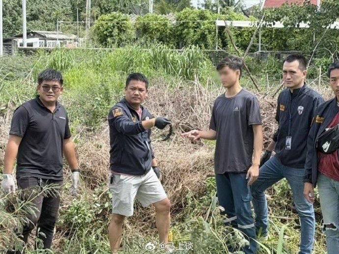 【在泰被杀男子是中国豪华游艇商之子 】8月8日清晨，泰国春武里府梭桃邑县一处公寓内发生持刀杀人案，20岁中国籍男子曹克（Cao Ke，音译）被刺伤胸部等部位当场死亡