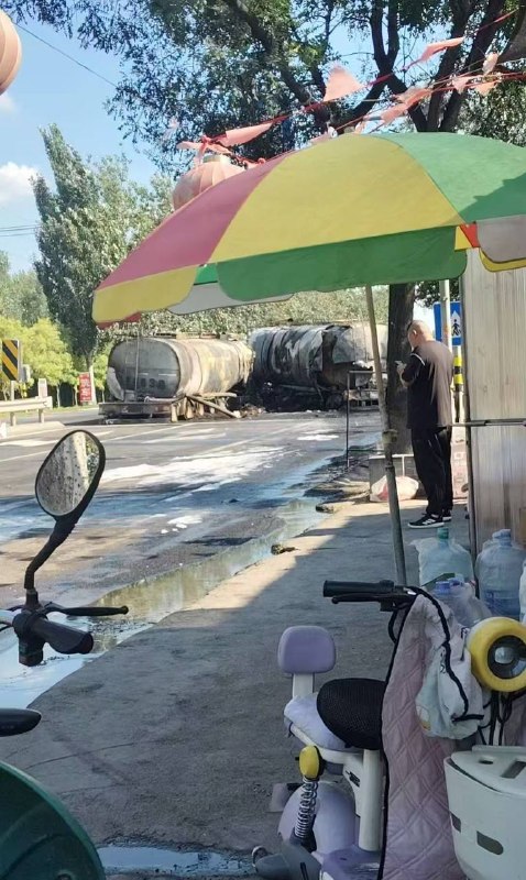 8月2，下午，山东淄博-林家店子，愿无人员伤亡，开车别大意，大意悔断肠...！感谢家人们投稿！8月2，下午，山东淄博-林家店子，愿无人员伤亡，开车别大意，大意悔断肠...！感谢家人们投稿！