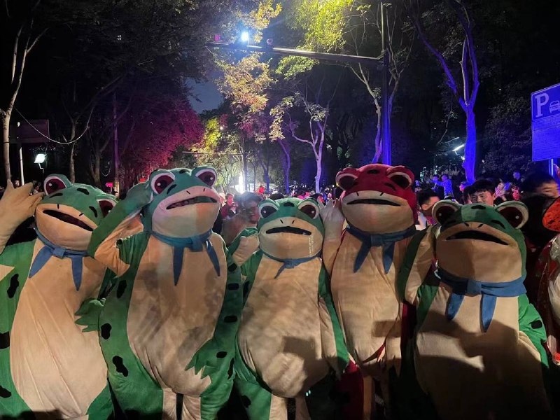 百变大咖秀 #万圣节 🎃