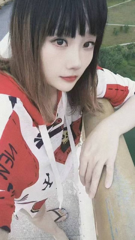 这照骗确实有点过分了#见网友 #货不对板感谢家人们投稿！这照骗确实有点过分了#见网友 #货不对板感谢家人们投稿！