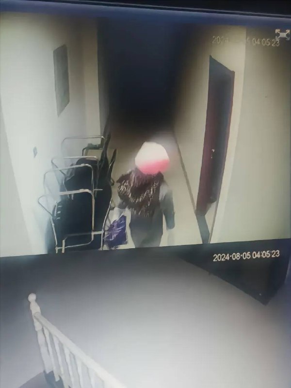 8月5日凌晨4时左右,孩子睡梦中在兰州大奔机电设备有限公司员工宿舍内被伪装打扮的同事 #割喉 出事后,公司不闻不问,医药费家属自付,嫌犯潜逃后被抓获,公安机关人故意伤害罪对其进行十日治安拘留by 匿名投稿8月5日凌晨4时左右,孩子睡梦中在兰州大奔机电设备有限公司员工宿舍内被伪装打扮的同事 #割喉 出事后,公司不闻不问,医药费家属自付,嫌犯潜逃后被抓获,公安机关人故意伤害罪对其进行十日治安拘留by 匿名投稿