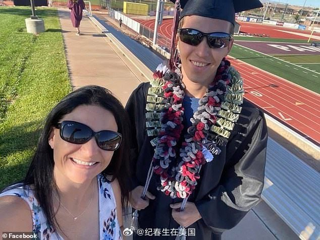 枪杀Charlie Kirk的嫌犯，22岁的Tyler Robinson