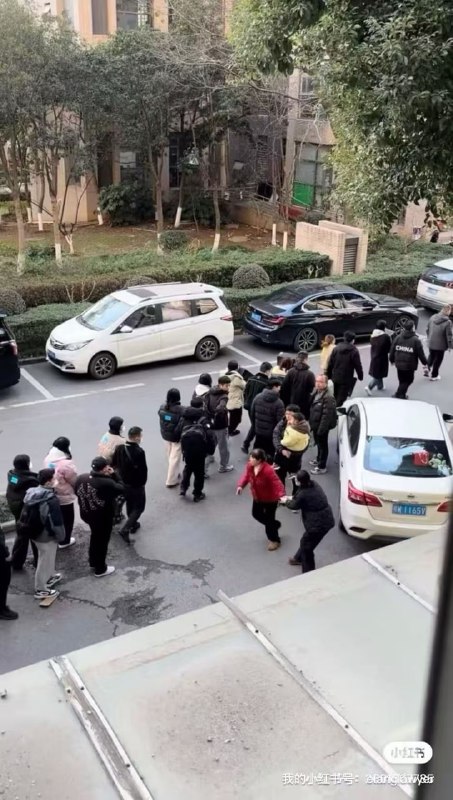 2026年1月6日，武汉光谷软件园E期200余人涉