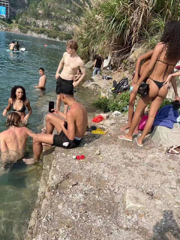 广州天池水库  很多 老外 #洋妞🤩广州天池水库  很多 老外 #洋妞🤩