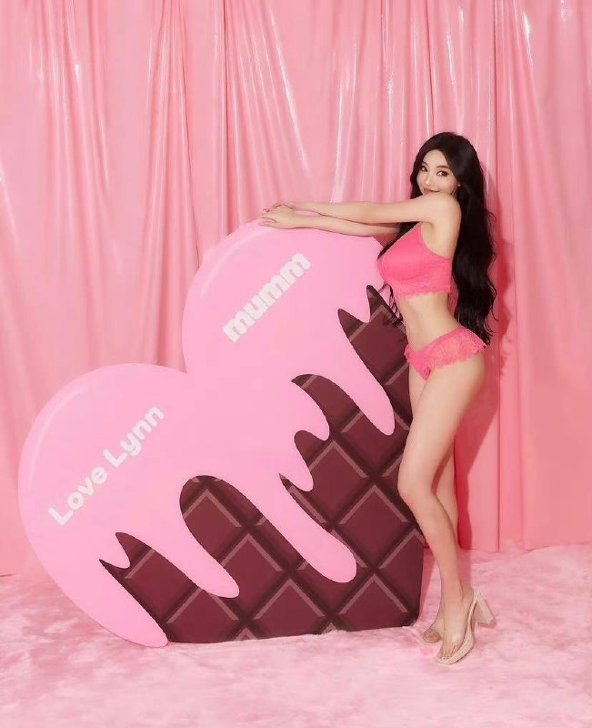 #写真 #美女图by 匿名投稿#写真 #美女图by 匿名投稿