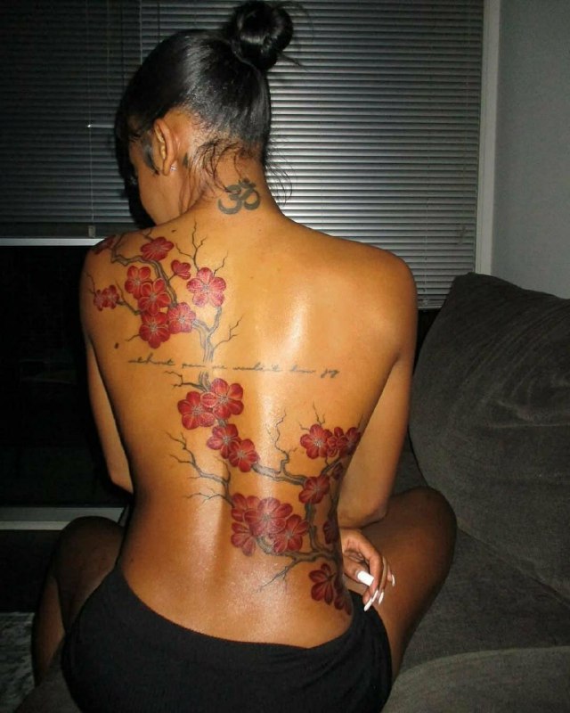 好看的纹身#黑妹 #纹身