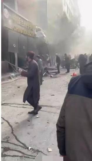 阿富汗喀布尔中餐馆兰州牛肉拉面遭ISIS-K自杀式恐袭，致中国公民1死2伤当地时间2026年1月19日下午，阿富汗首都喀布尔 Shahr-e-Naw 商业区一家中式面馆发生严重爆炸