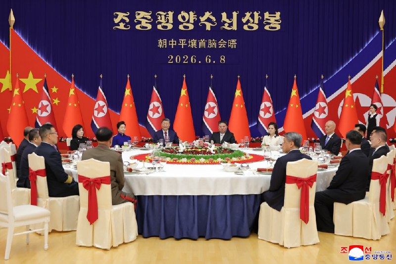 昨晚在朝鲜木兰馆举行欢迎宴会官图 #习主席 访问朝鲜 🇰🇵感谢家人们投稿！昨晚在朝鲜木兰馆举行欢迎宴会官图 #习主席 访问朝鲜 🇰🇵感谢家人们投稿！