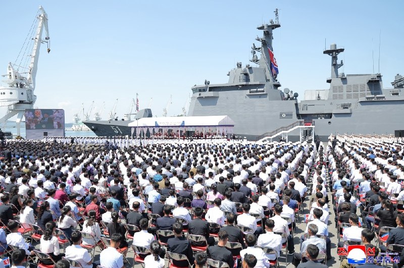 朝鲜“崔贤”号多用途驱逐舰入列典礼 6 月 23 日在南浦港隆重举行