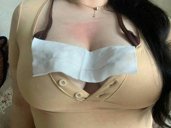 #轻松一下 #美女图 #骚鸡🌿by 匿名投稿#轻松一下 #美女图 #骚鸡🌿by 匿名投稿