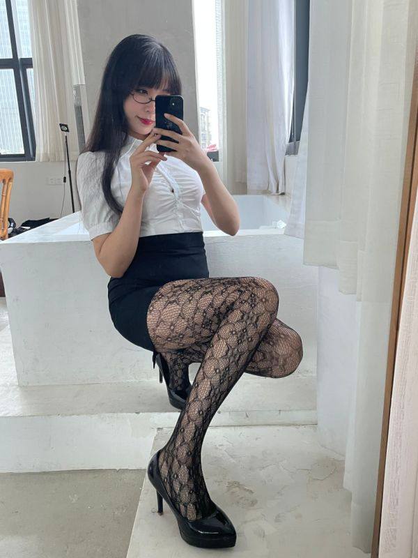 #黑丝 #诱惑 #美女图 塞你嘴里 👄#黑丝 #诱惑 #美女图 塞你嘴里 👄