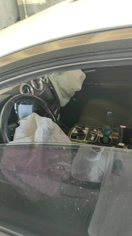 #特斯拉 #别车 超车 遇到 #斗气车 #比亚迪 #追尾 🤣