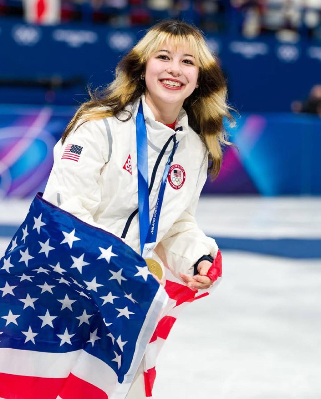 米兰冬奥会花样滑冰团体金牌以及单人金牌——刘美贤刘美贤也是美国花滑史上首位“金牌大满贯女单选手”