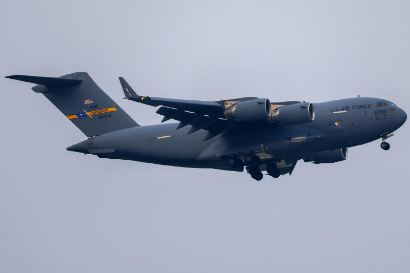 美国空军两架 C-17 （08-8204、05-5140）在 5 月 1 日和 5 月 2 日分别降落北京国际机场，为特朗普访华运送先遣物资，后续将还会有两架