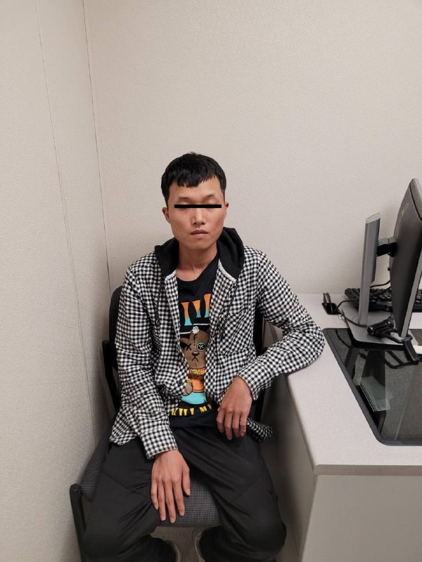#一名中国🇨🇳偷渡者被发现在🇺🇸加州军事基地一名中国🇨🇳国民在🇺🇸加利福尼亚州的海军陆战队基地被捕引发了许多问题
