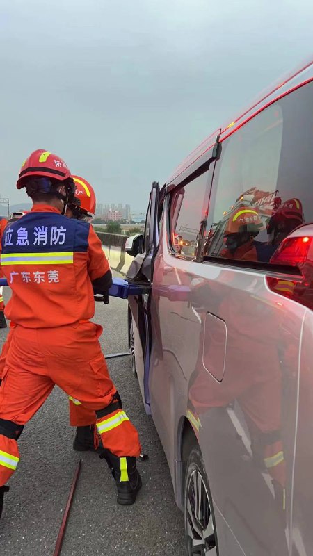 #车祸 #爆胎 🥲#车祸 #爆胎 🥲