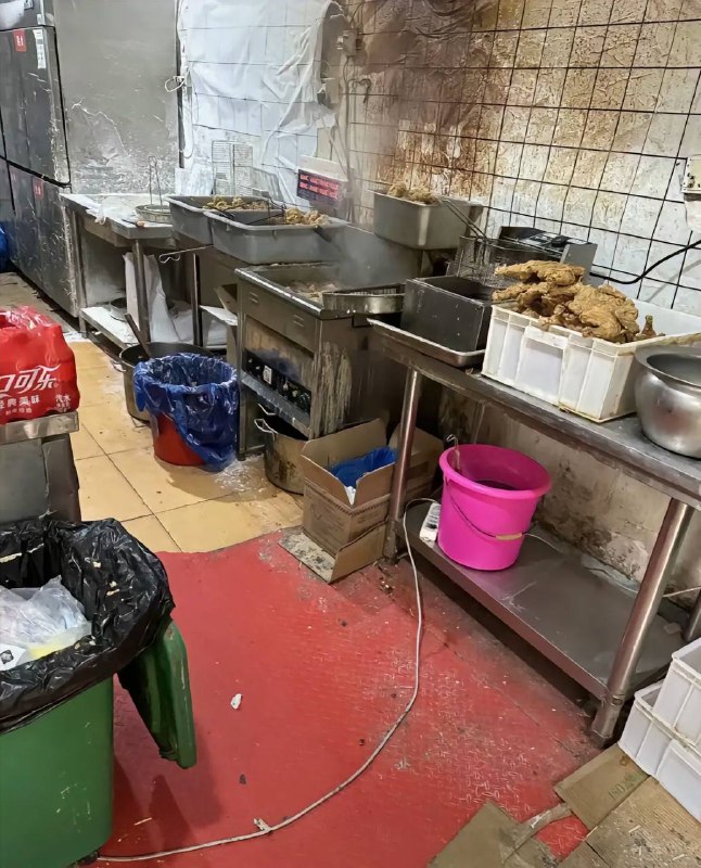 美食探店 #舌尖上的美食  #外卖 🥡by 匿名投稿美食探店 #舌尖上的美食  #外卖 🥡by 匿名投稿